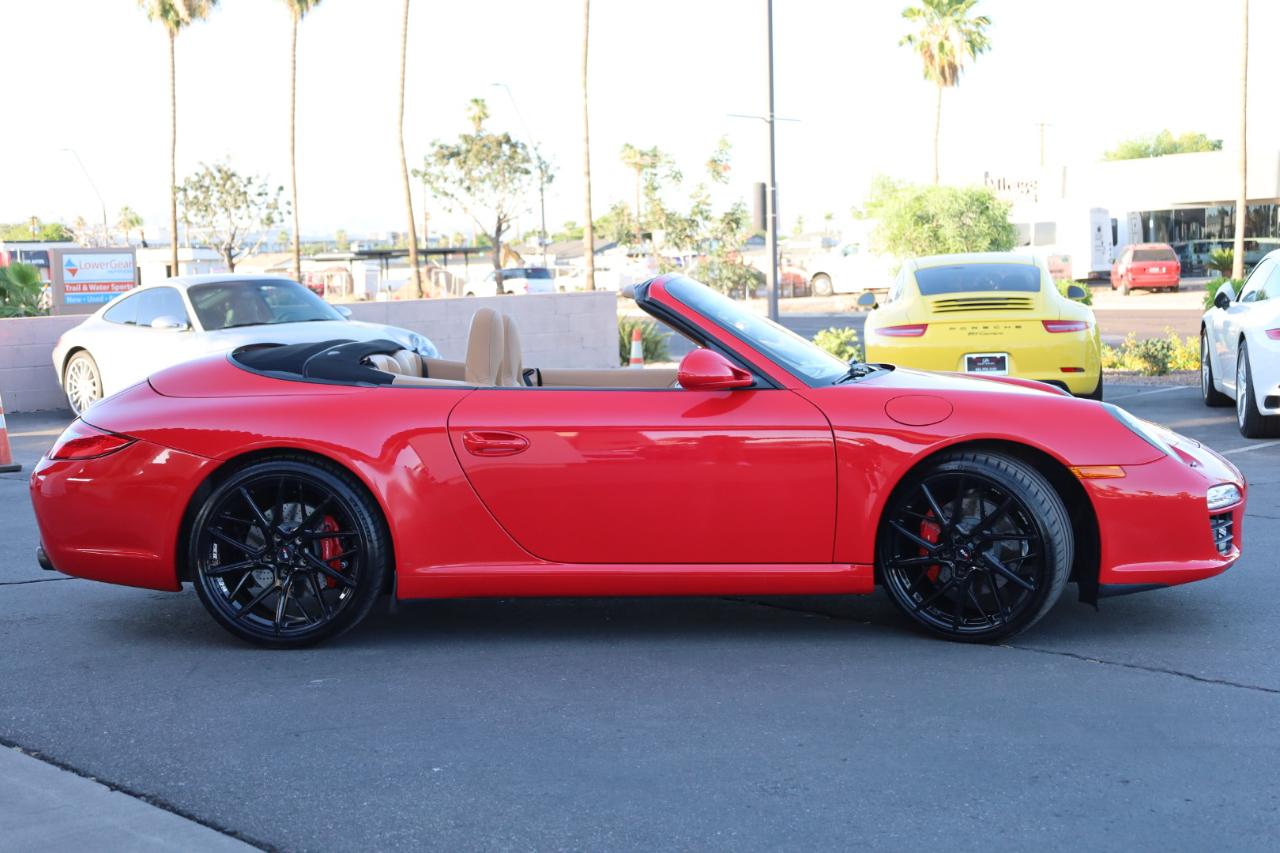 Porsche 911 Carrera S Cabriolet 2010