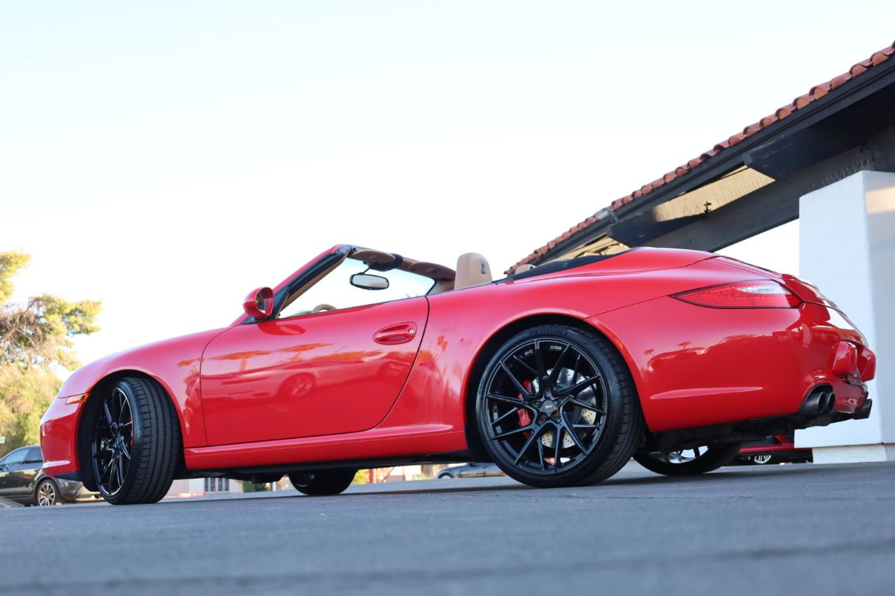 Porsche 911 Carrera S Cabriolet 2010