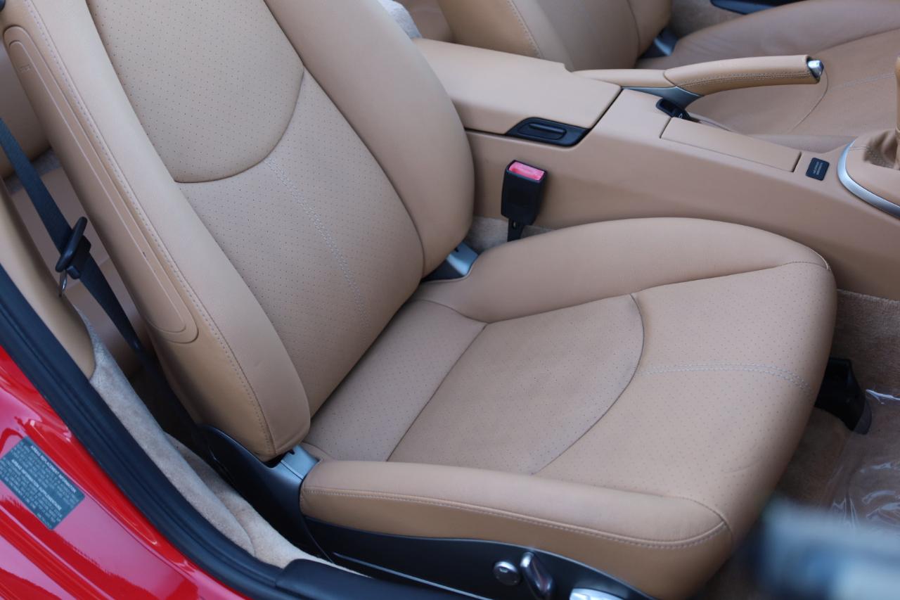 Porsche 911 Carrera S Cabriolet 2010