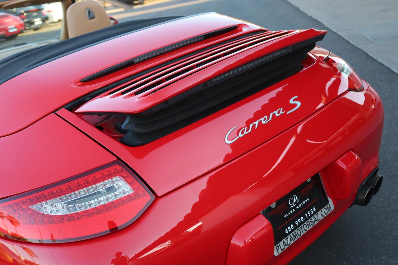 Porsche 911 Carrera S Cabriolet 2010