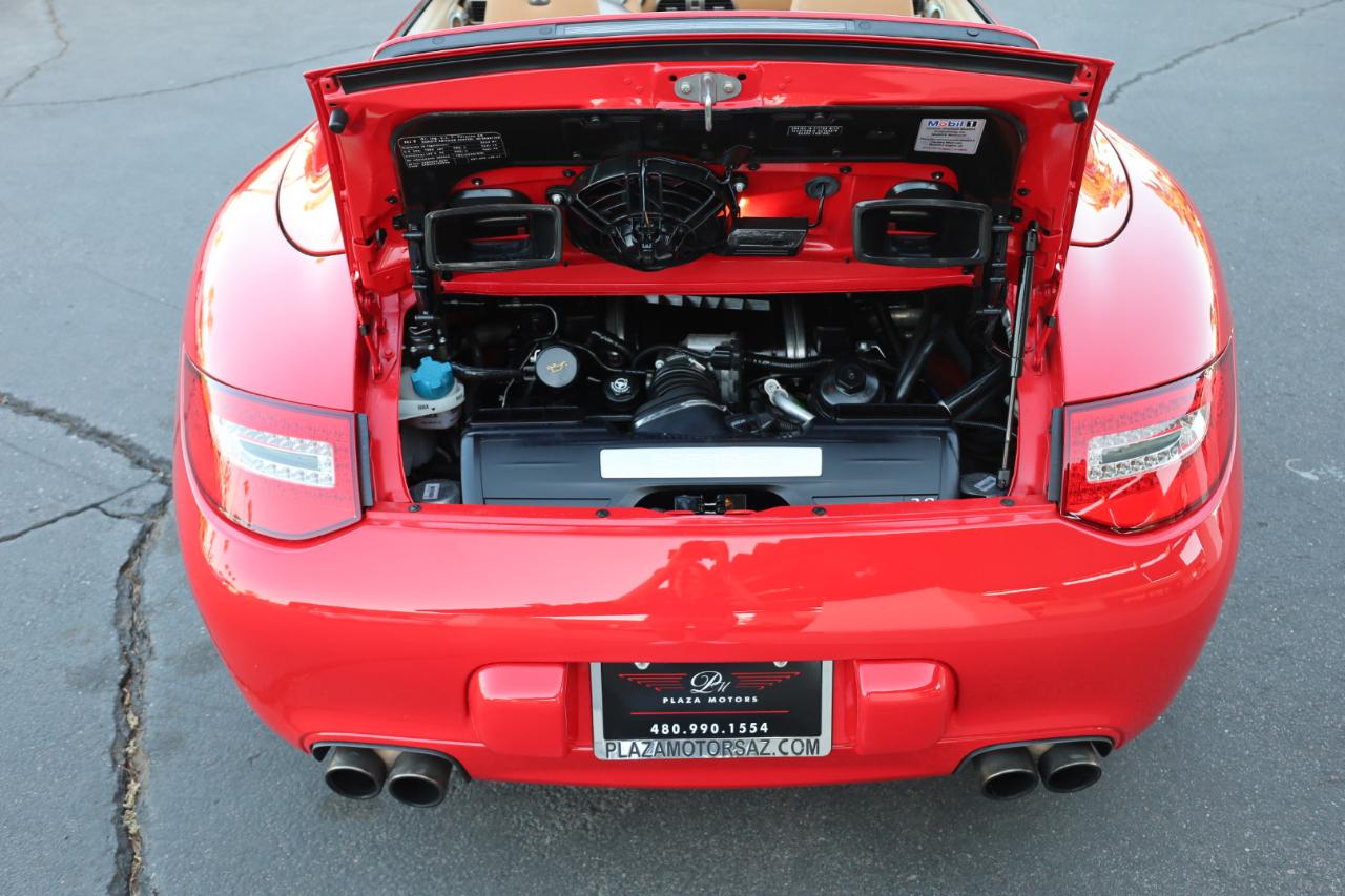 Porsche 911 Carrera S Cabriolet 2010