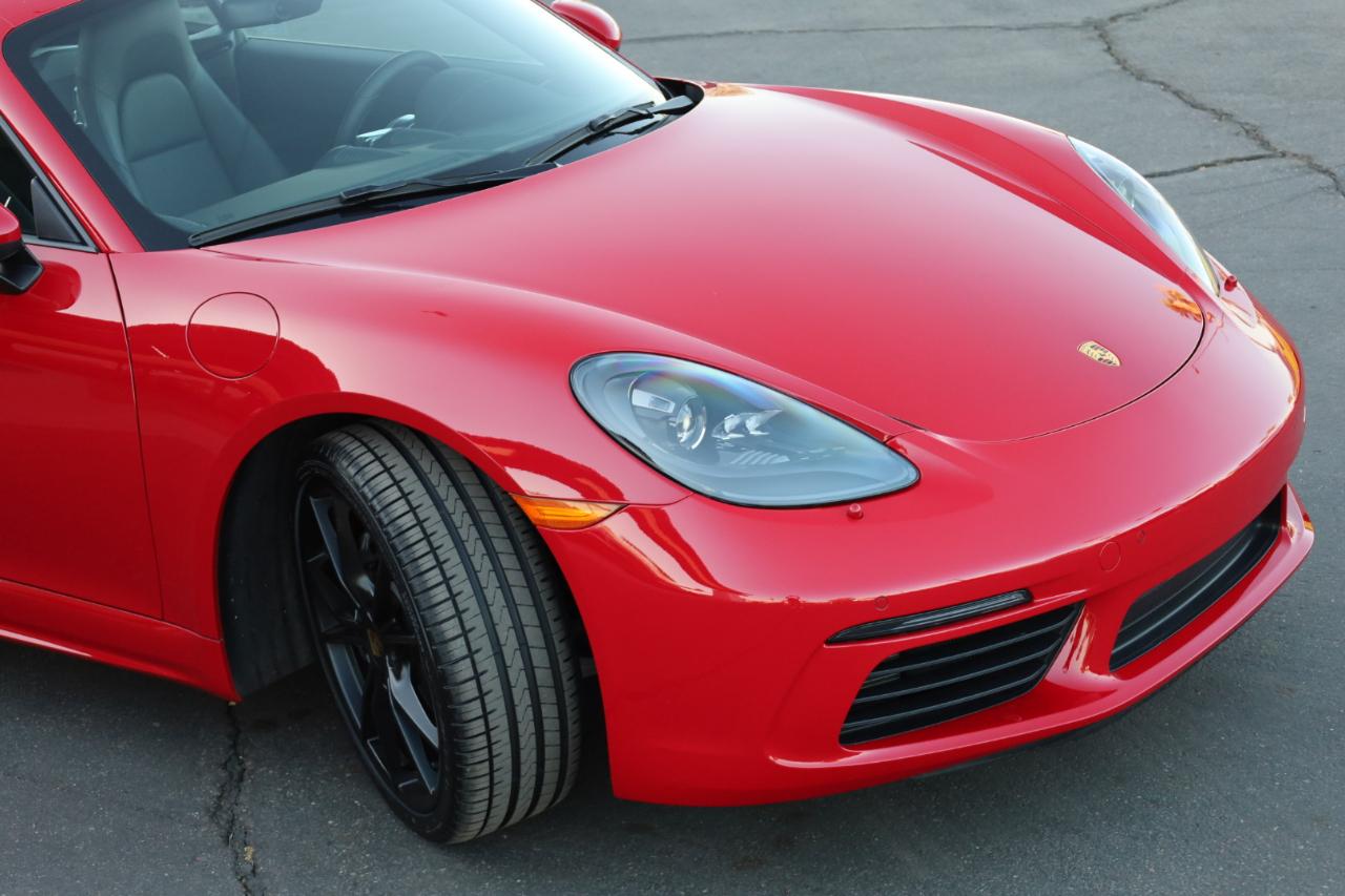 Porsche 718 Cayman Coupe 2019