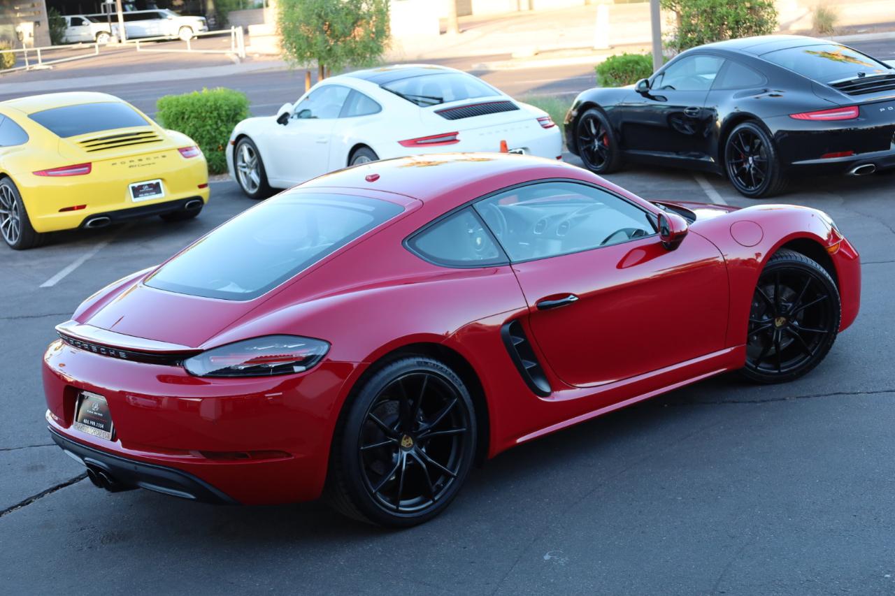 Porsche 718 Cayman Coupe 2019