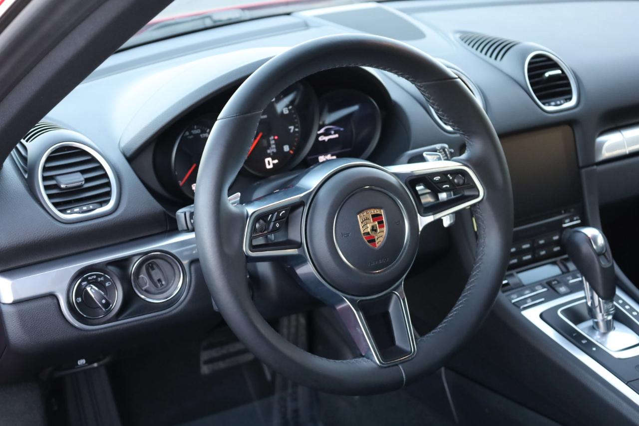 Porsche 718 Cayman Coupe 2019