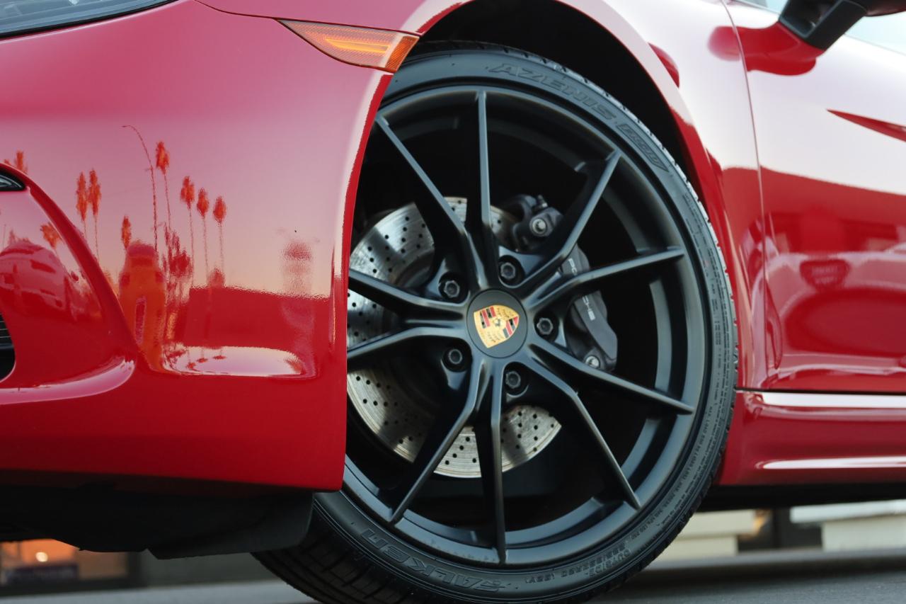 Porsche 718 Cayman Coupe 2019