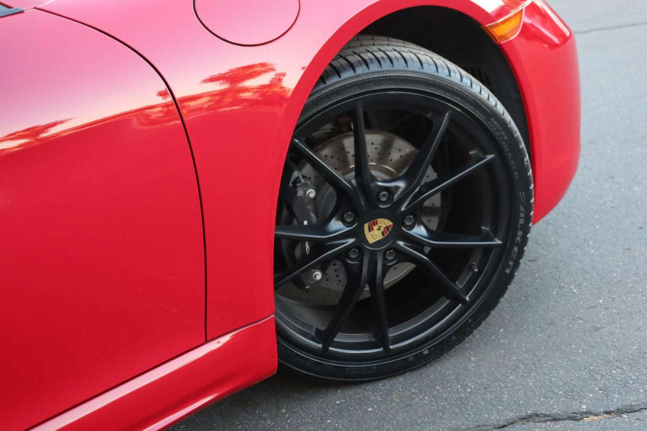 Porsche 718 Cayman Coupe 2019