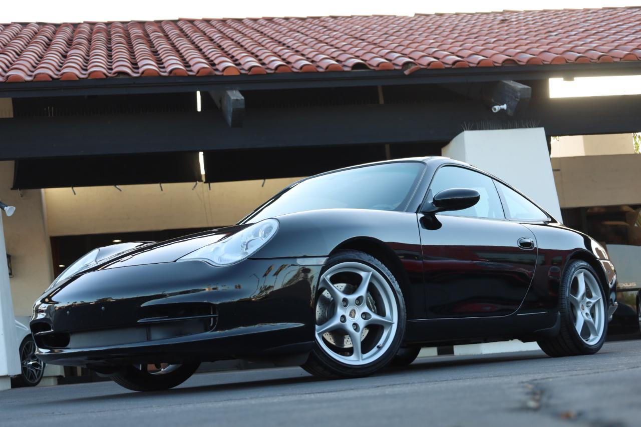 Porsche 911 Carrera Coupe 2003