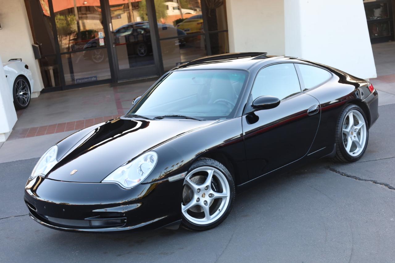 Porsche 911 Carrera Coupe 2003