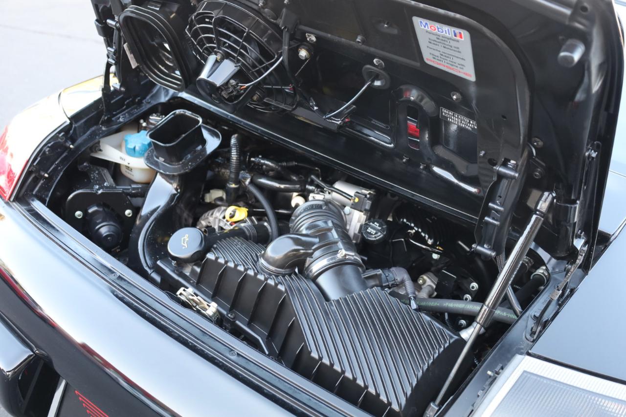 Porsche 911 Carrera Coupe 2003