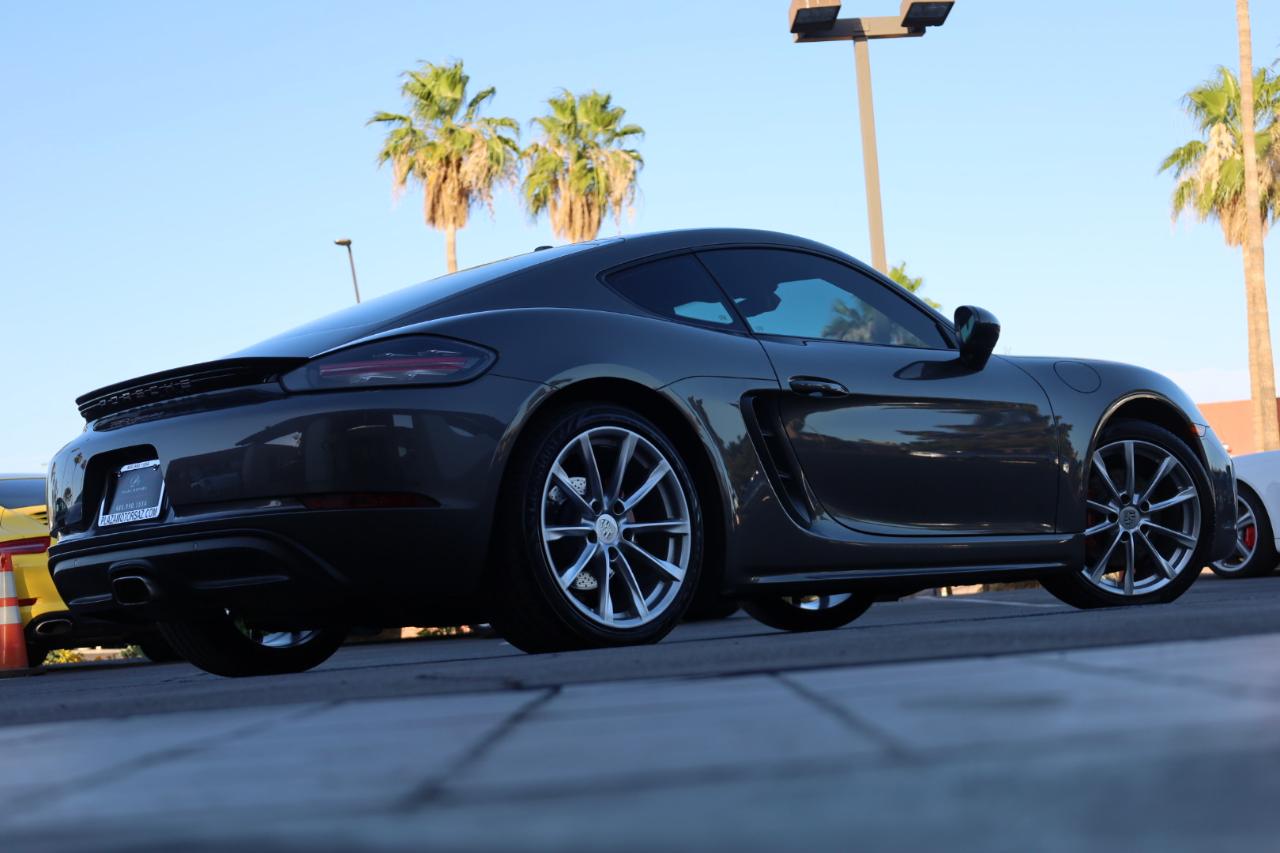 Porsche 718 Cayman Coupe 2018