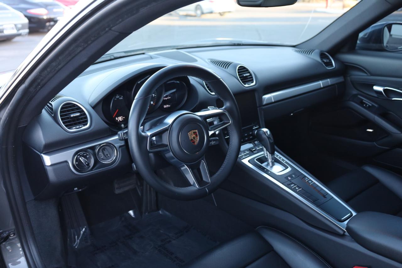 Porsche 718 Cayman Coupe 2018