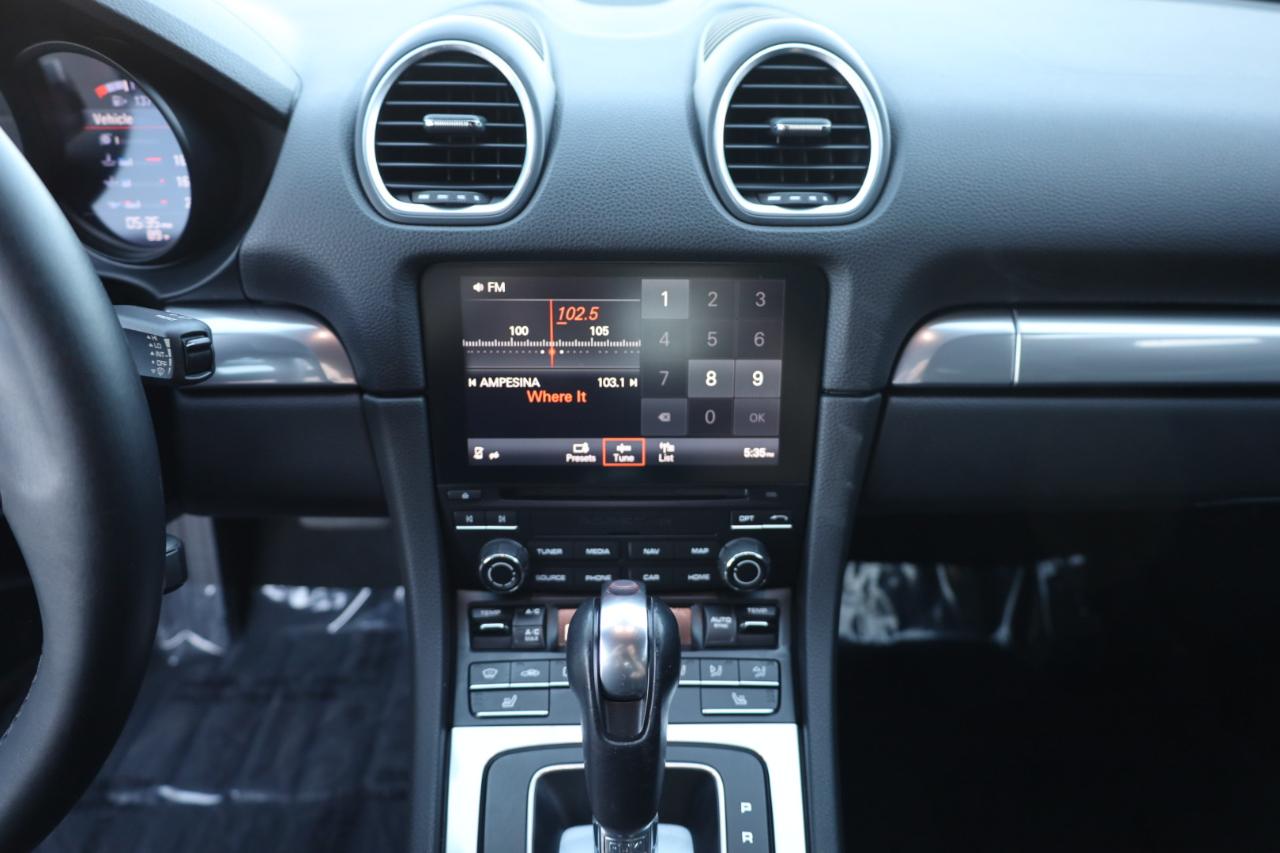 Porsche 718 Cayman Coupe 2018