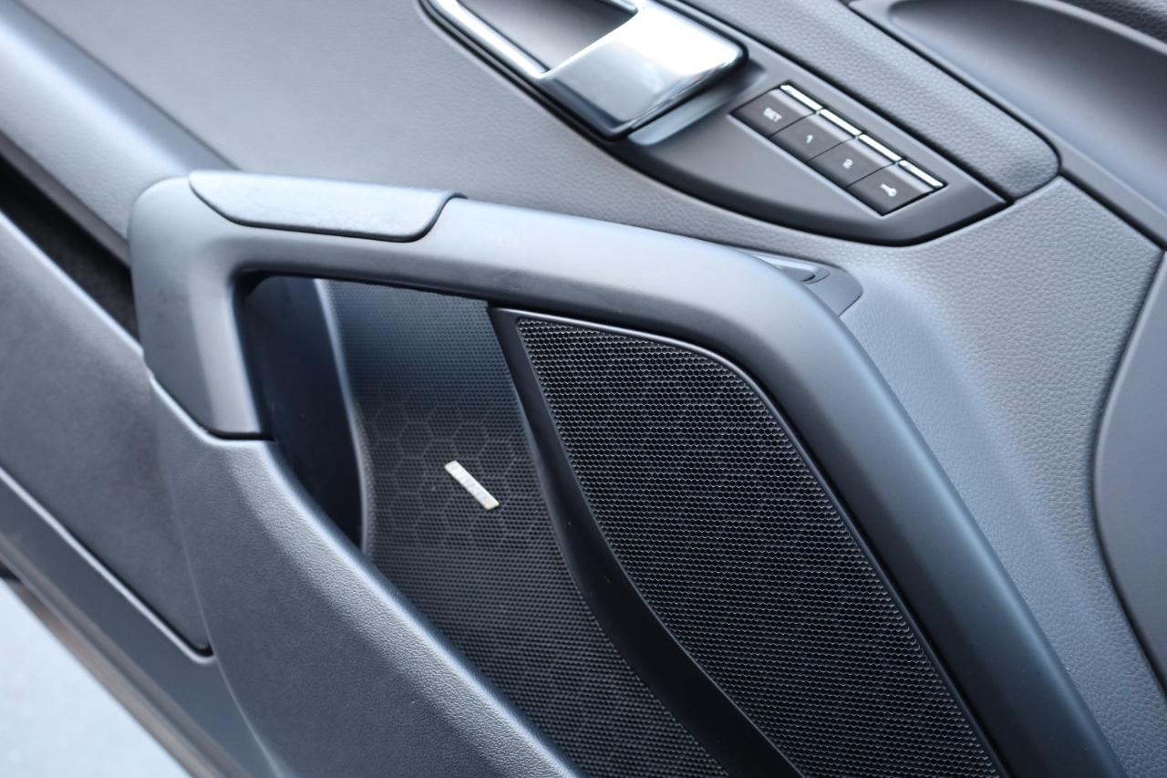 Porsche 718 Cayman Coupe 2018