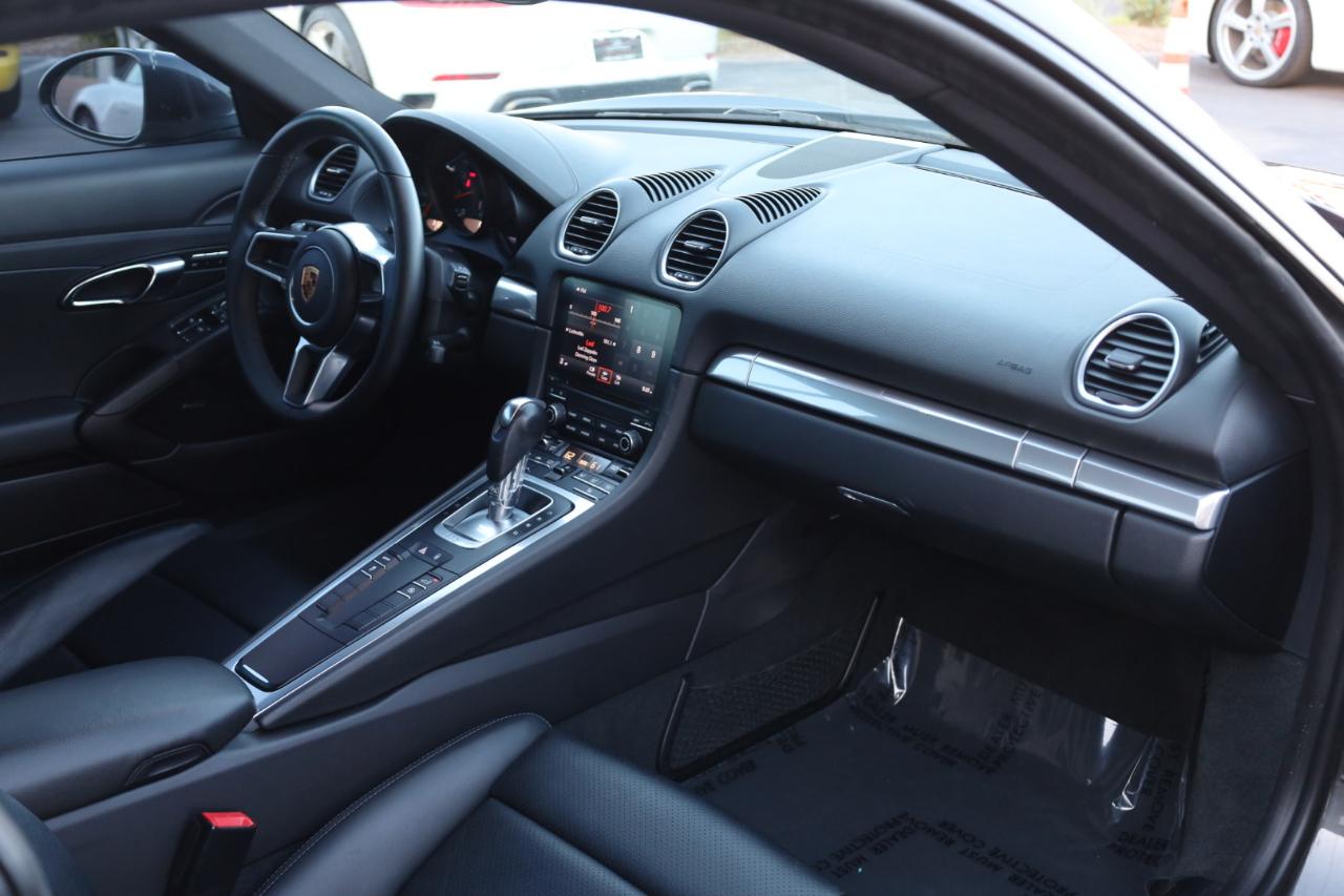 Porsche 718 Cayman Coupe 2018