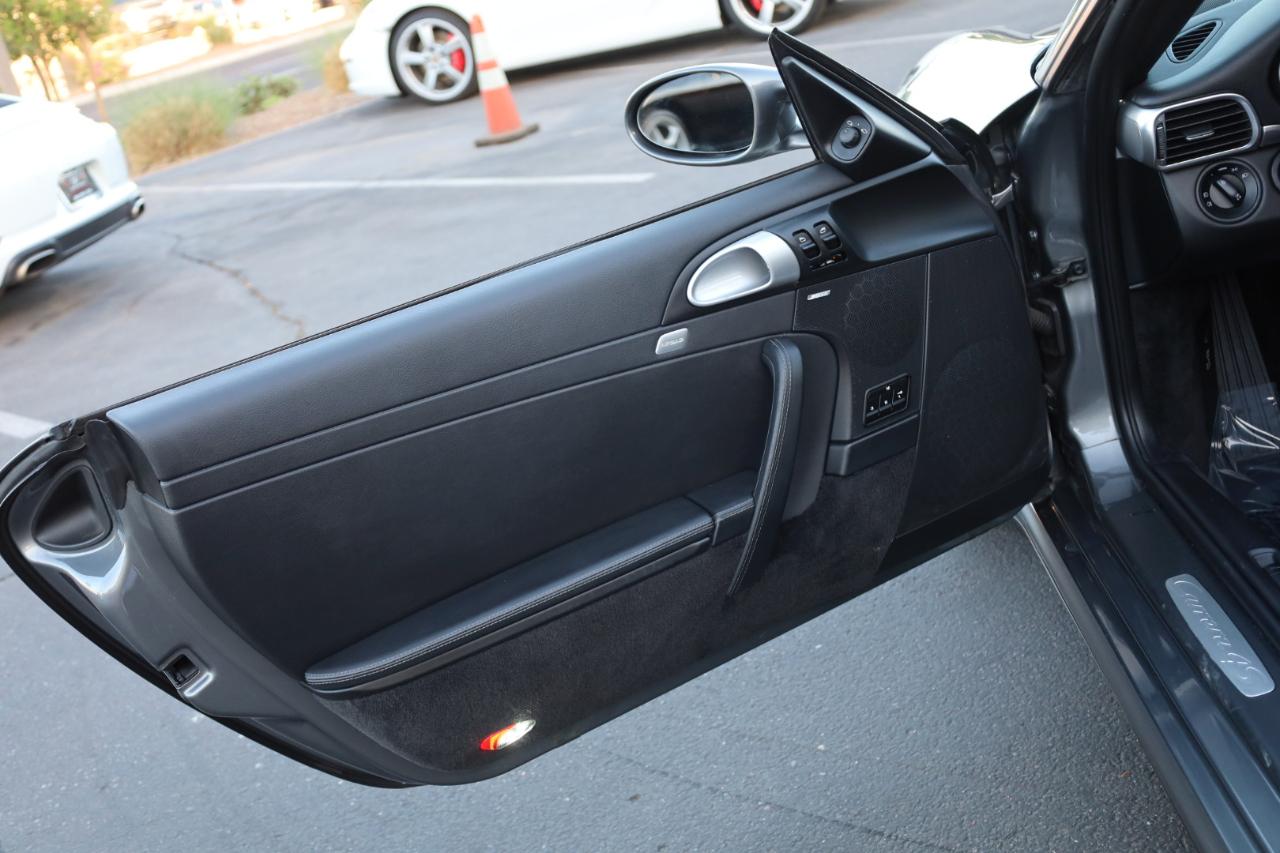 Porsche 911 Carrera 4S Cabriolet 2008