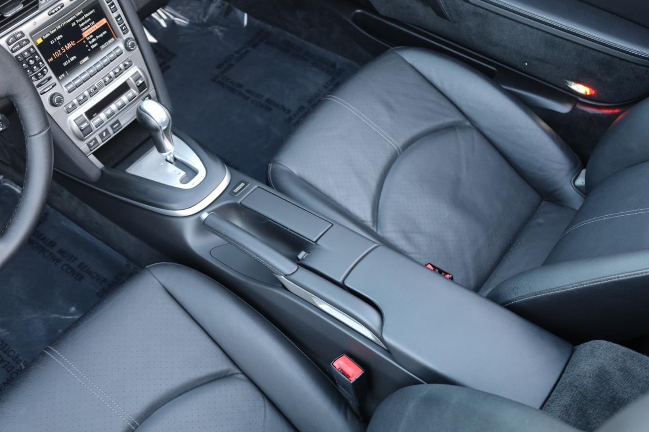 Porsche 911 Carrera 4S Cabriolet 2008
