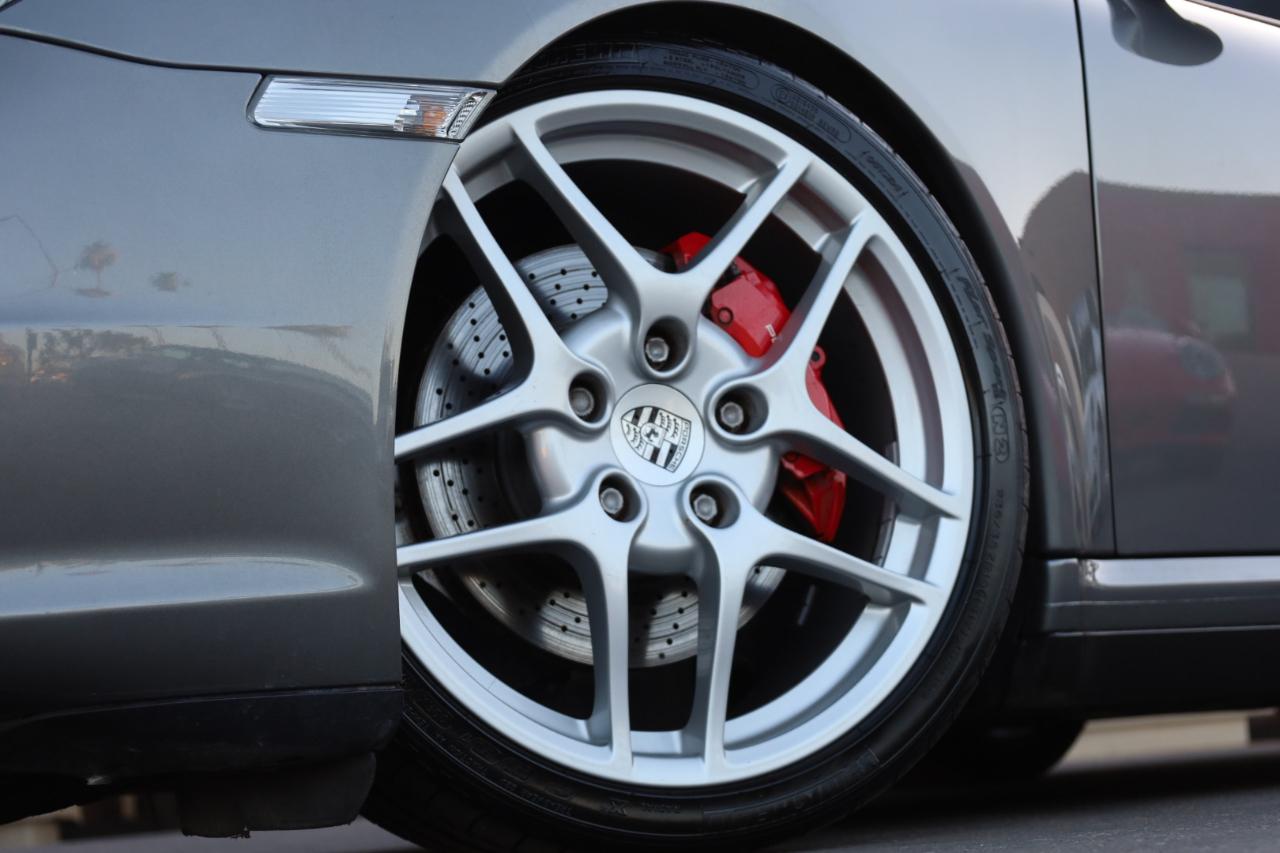 Porsche 911 Carrera 4S Cabriolet 2008