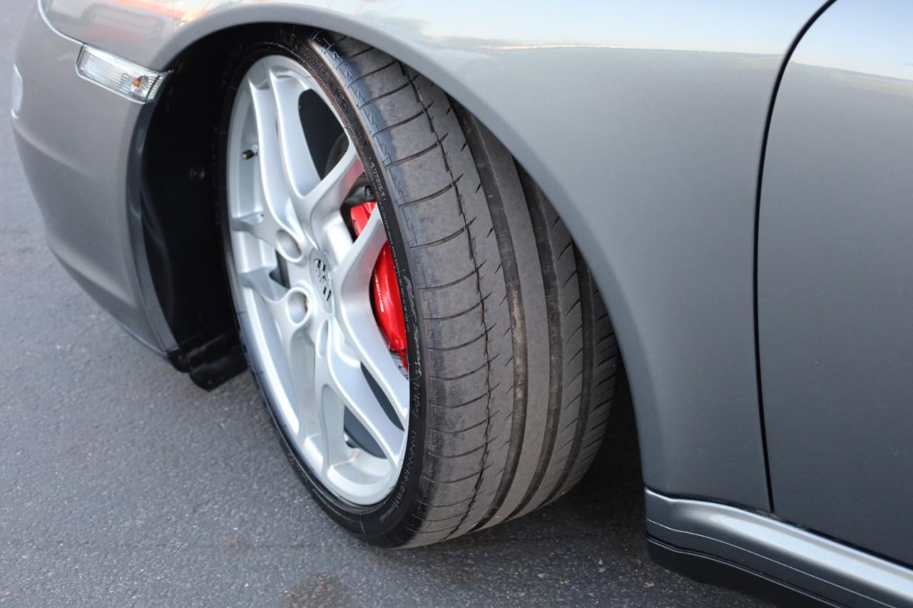 Porsche 911 Carrera 4S Cabriolet 2008