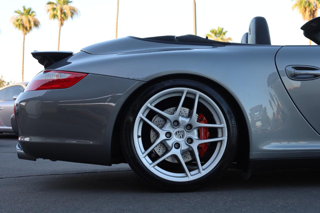 Porsche 911 Carrera 4S Cabriolet 2008