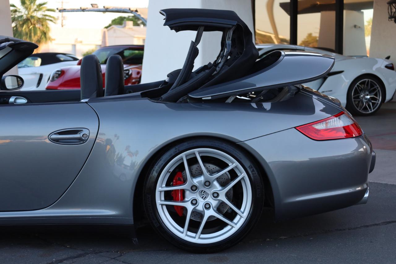 Porsche 911 Carrera 4S Cabriolet 2008