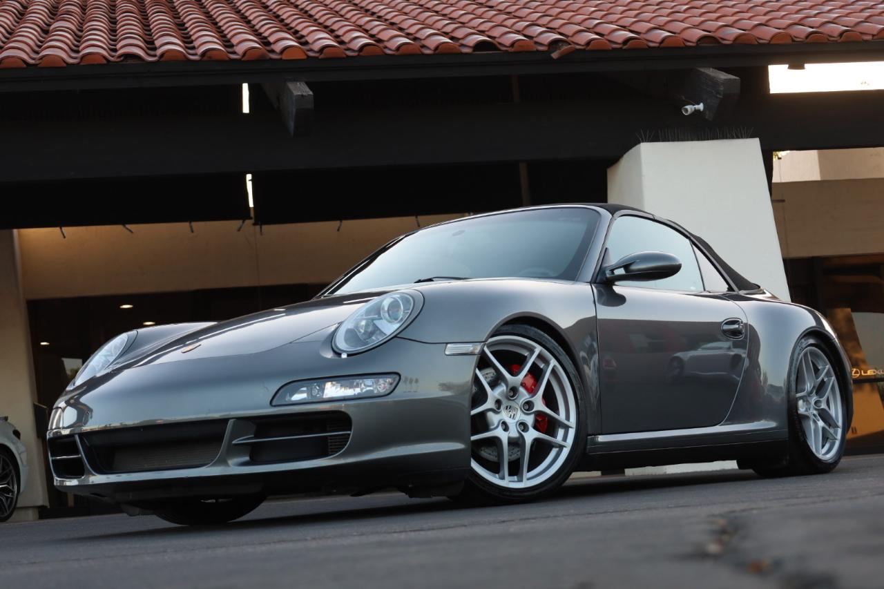 Porsche 911 Carrera 4S Cabriolet 2008