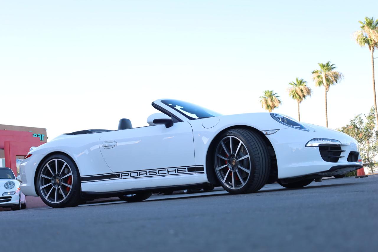 Porsche 911 Carrera S Cabriolet 2012
