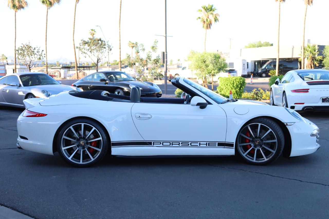 Porsche 911 Carrera S Cabriolet 2012