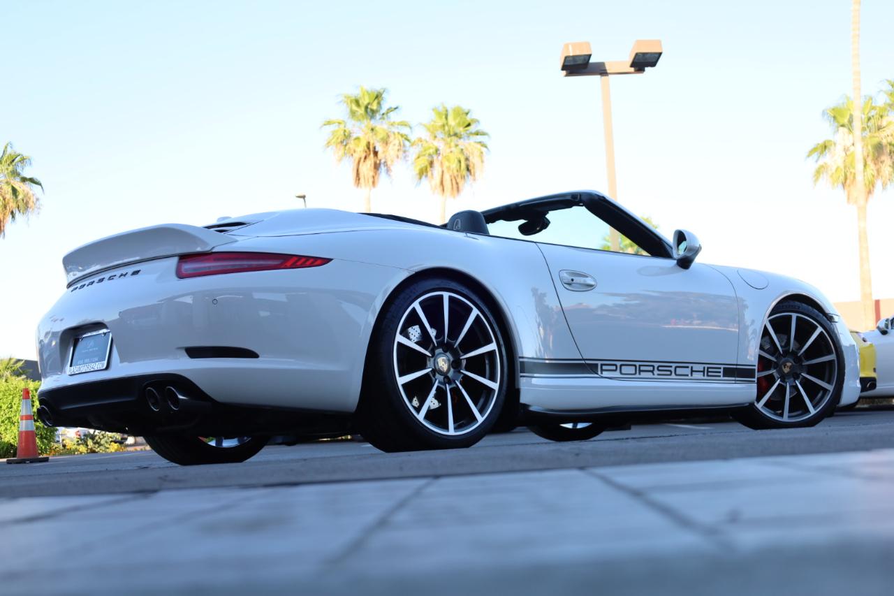 Porsche 911 Carrera S Cabriolet 2012