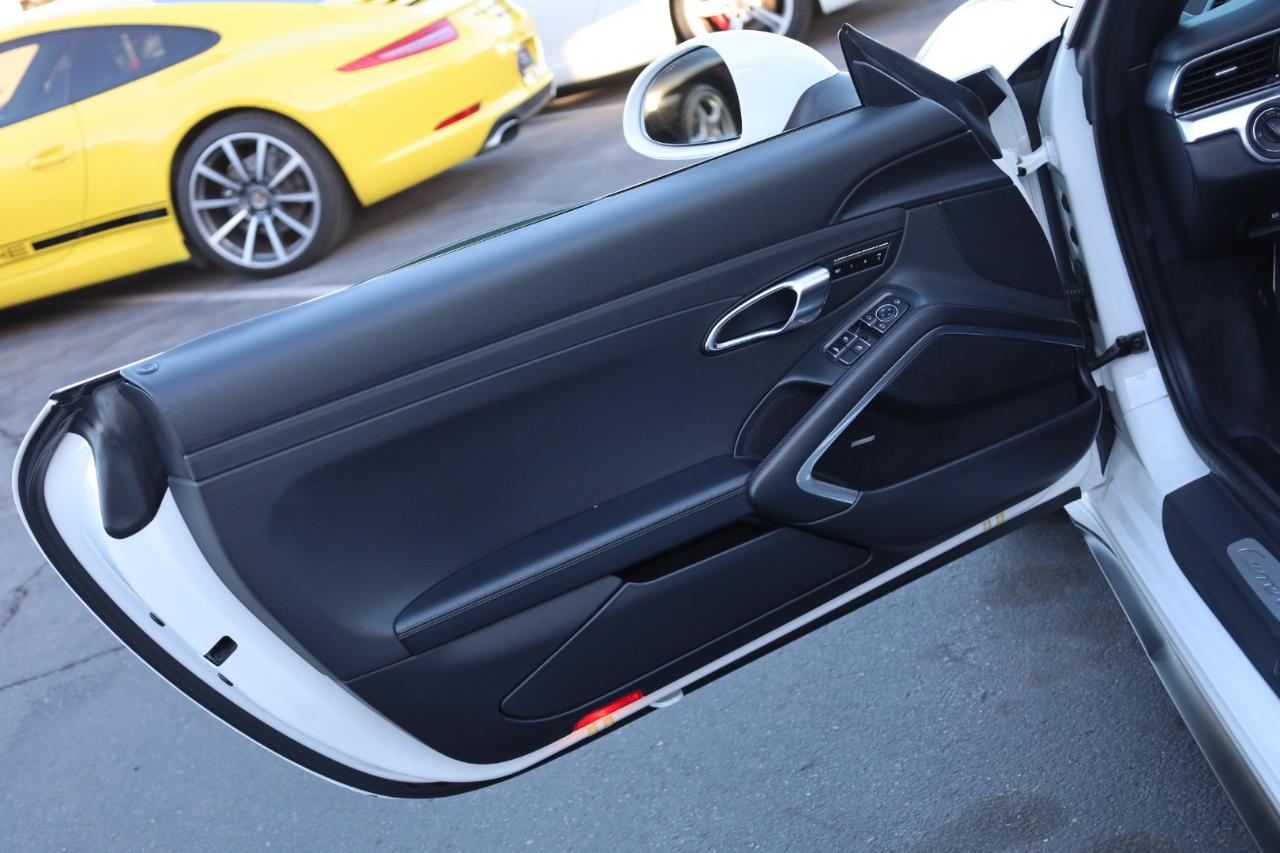 Porsche 911 Carrera S Cabriolet 2012