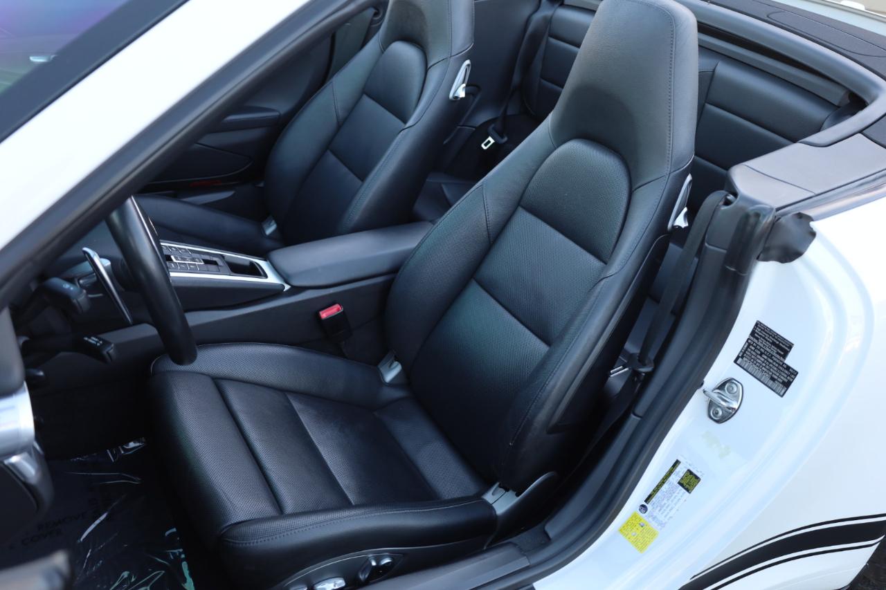 Porsche 911 Carrera S Cabriolet 2012