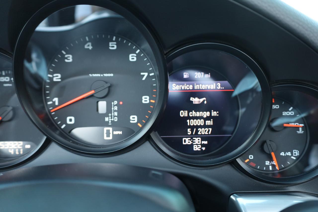 Porsche 911 Carrera S Cabriolet 2012