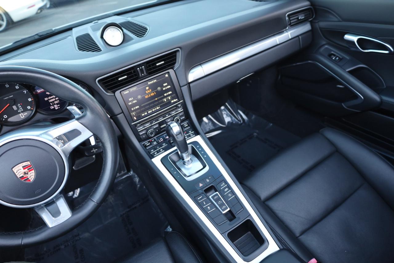 Porsche 911 Carrera S Cabriolet 2012