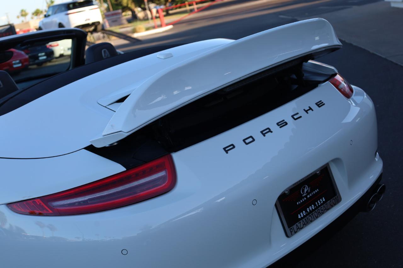 Porsche 911 Carrera S Cabriolet 2012