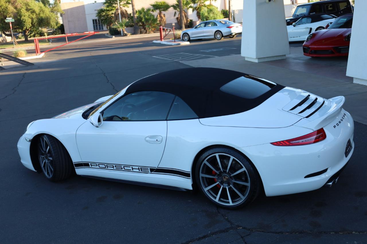 Porsche 911 Carrera S Cabriolet 2012