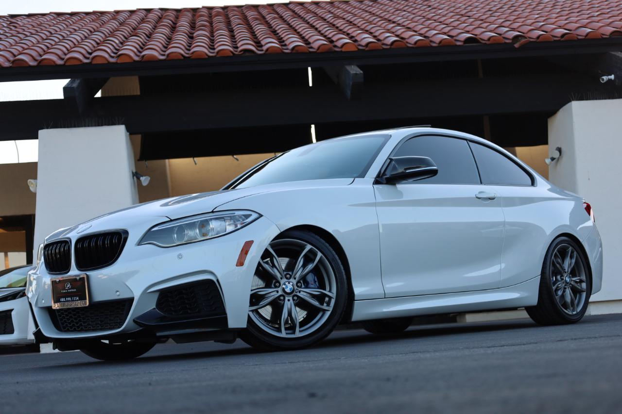 BMW 2-Series M235i Coupe 2016