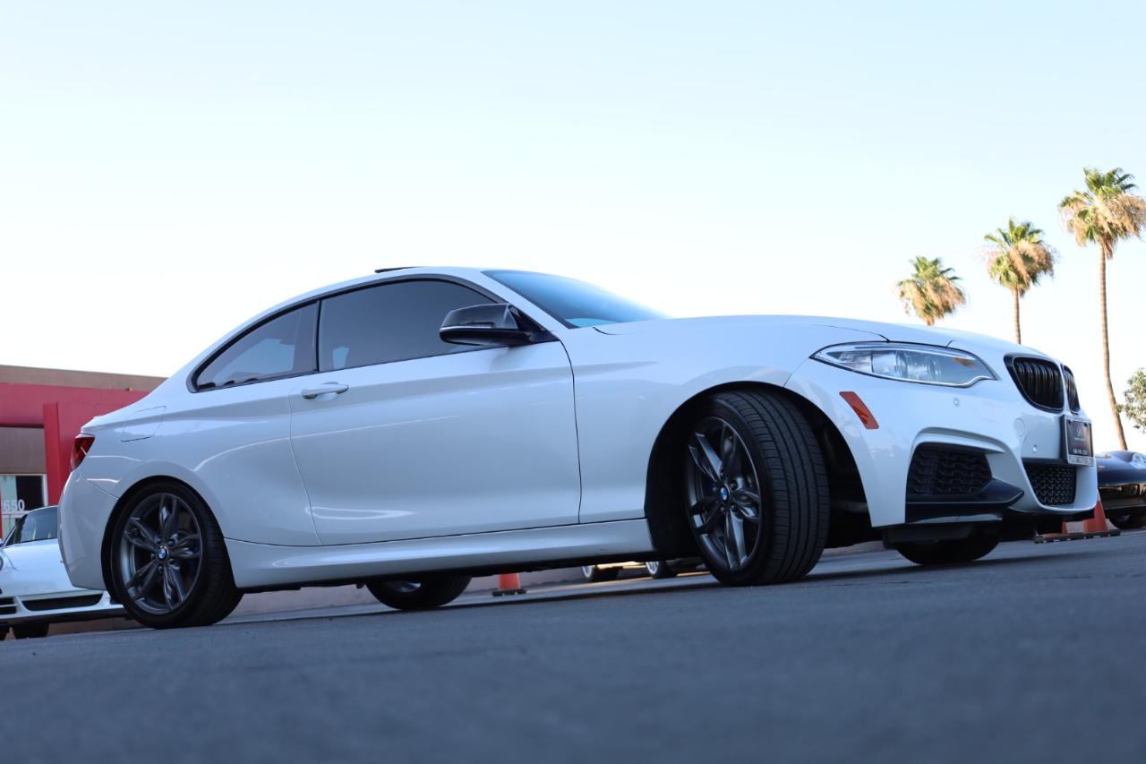 BMW 2-Series M235i Coupe 2016