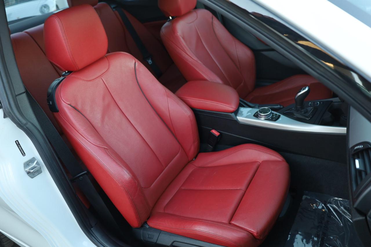 BMW 2-Series M235i Coupe 2016