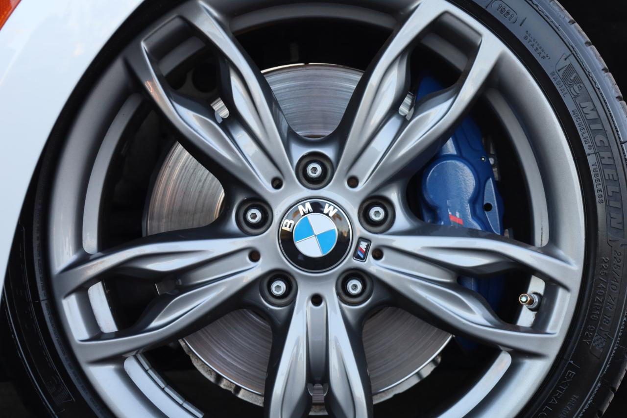 BMW 2-Series M235i Coupe 2016