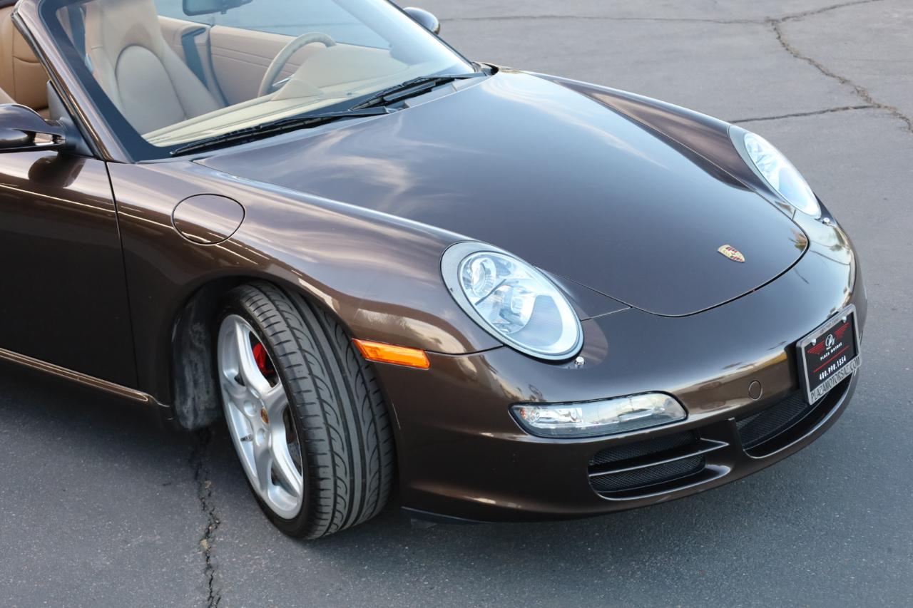 Porsche 911 Carrera S Cabriolet 2008