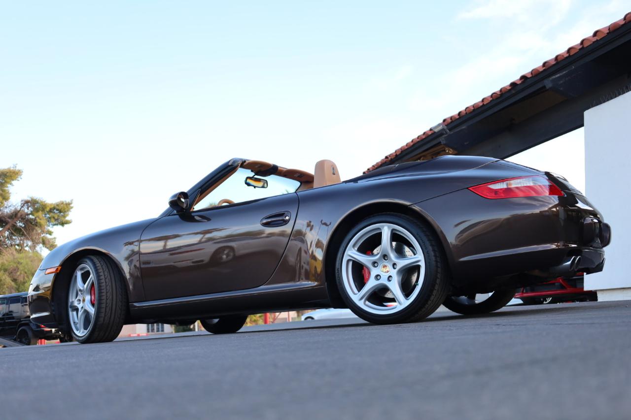 Porsche 911 Carrera S Cabriolet 2008