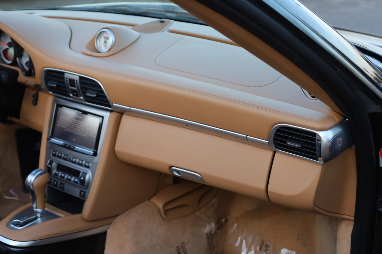 Porsche 911 Carrera S Cabriolet 2008