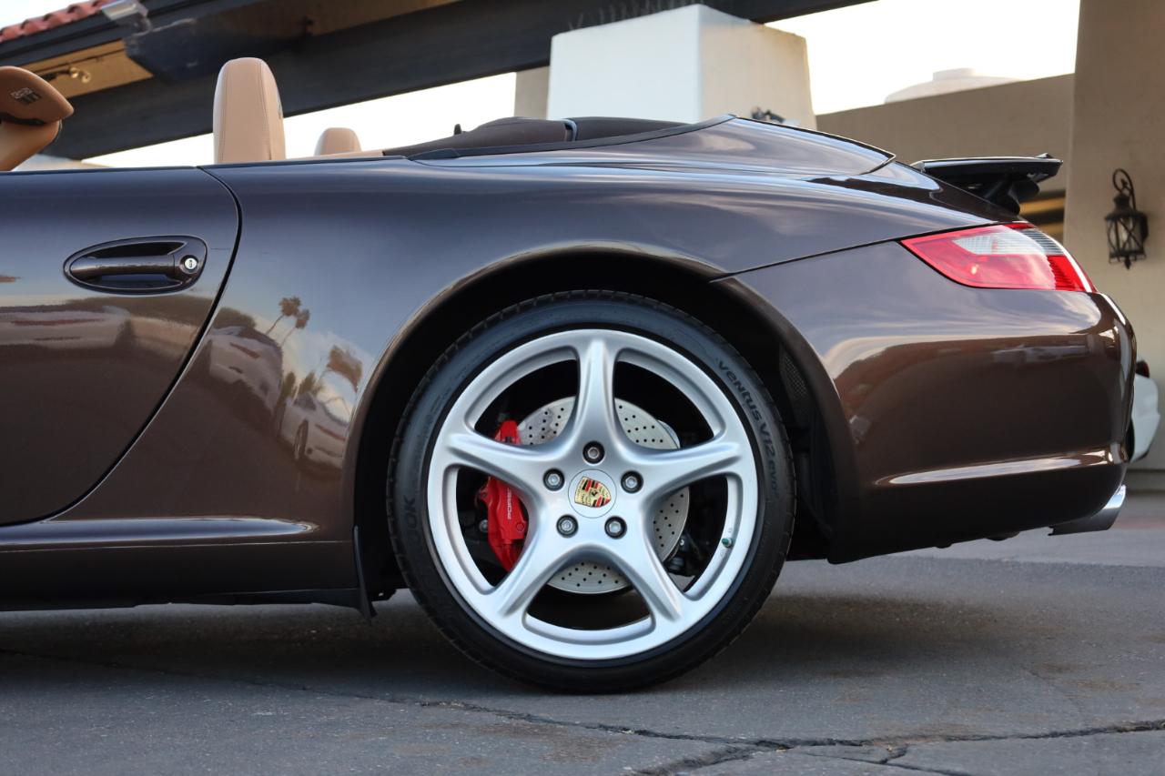 Porsche 911 Carrera S Cabriolet 2008