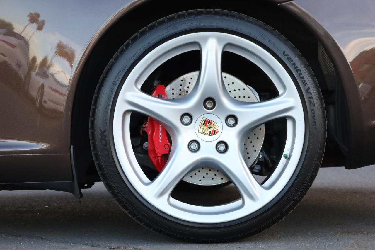 Porsche 911 Carrera S Cabriolet 2008