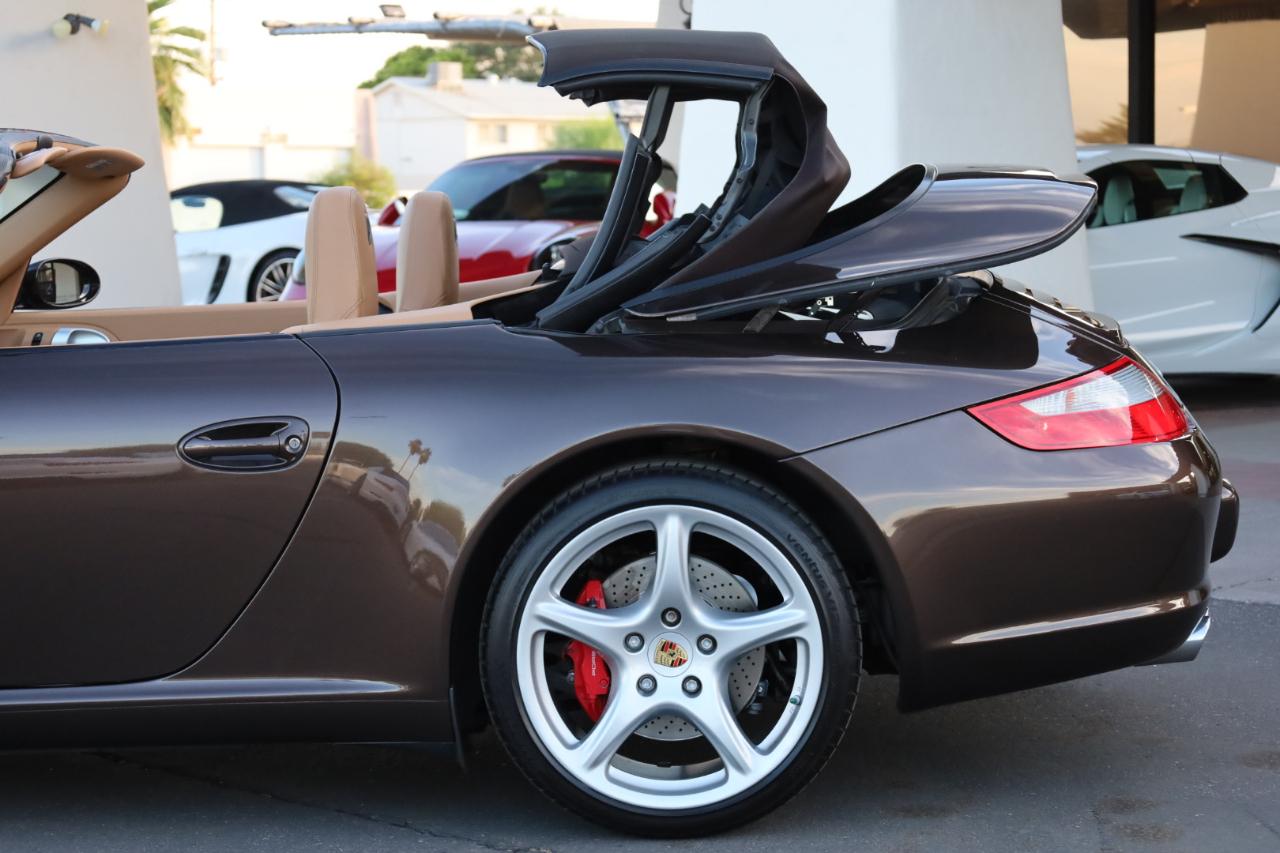 Porsche 911 Carrera S Cabriolet 2008