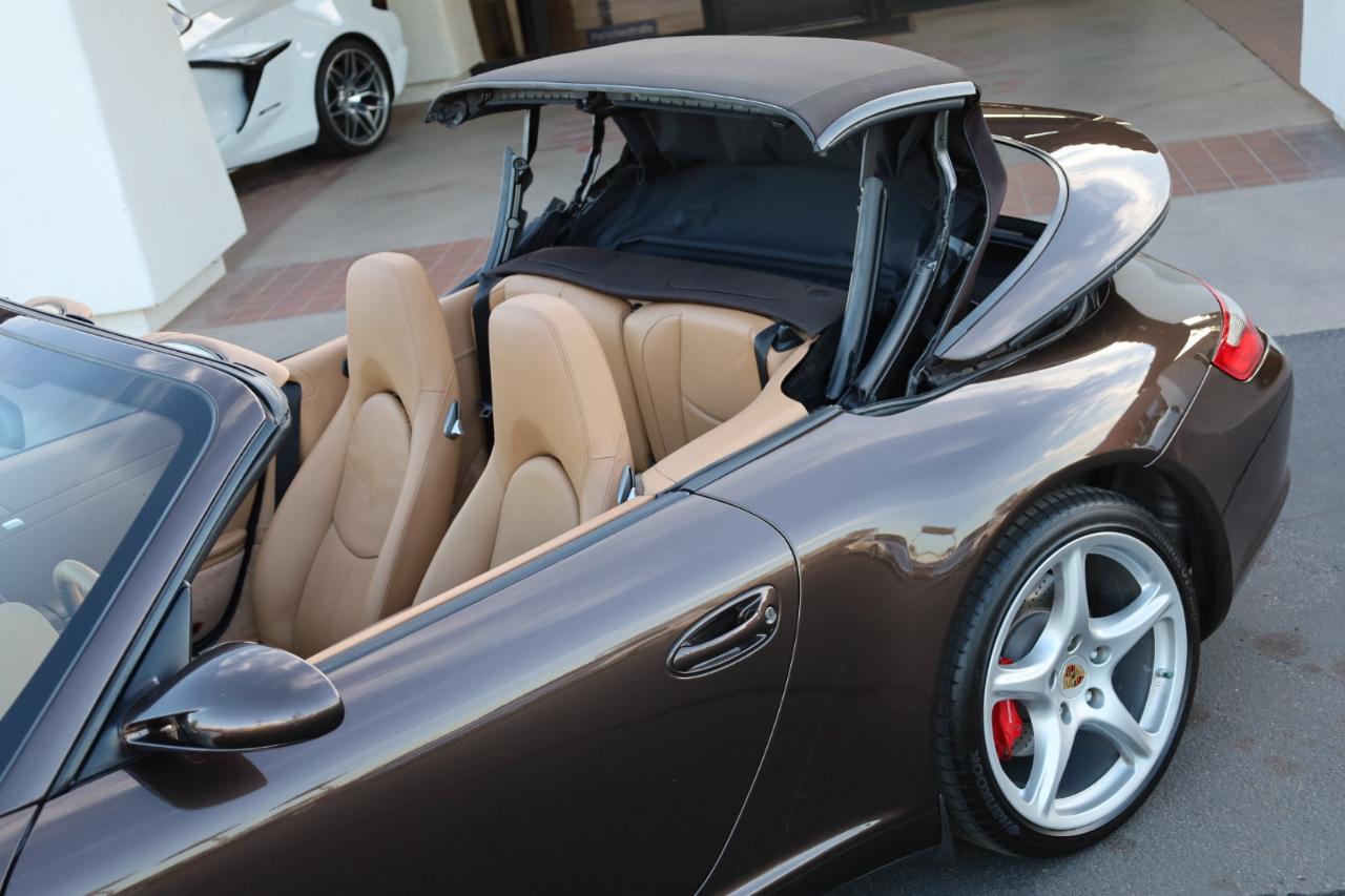 Porsche 911 Carrera S Cabriolet 2008