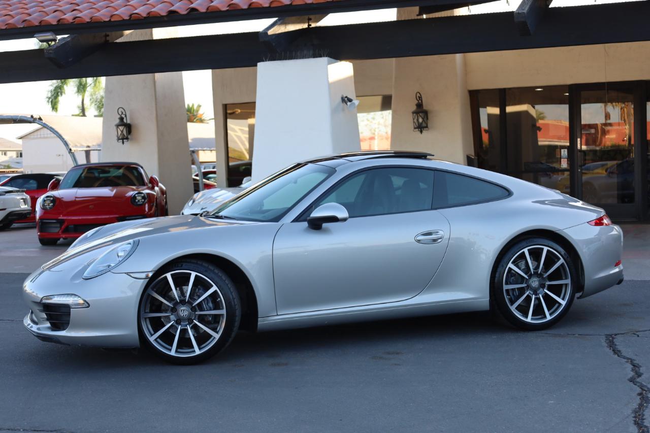 Porsche 911 Carrera Coupe 2013