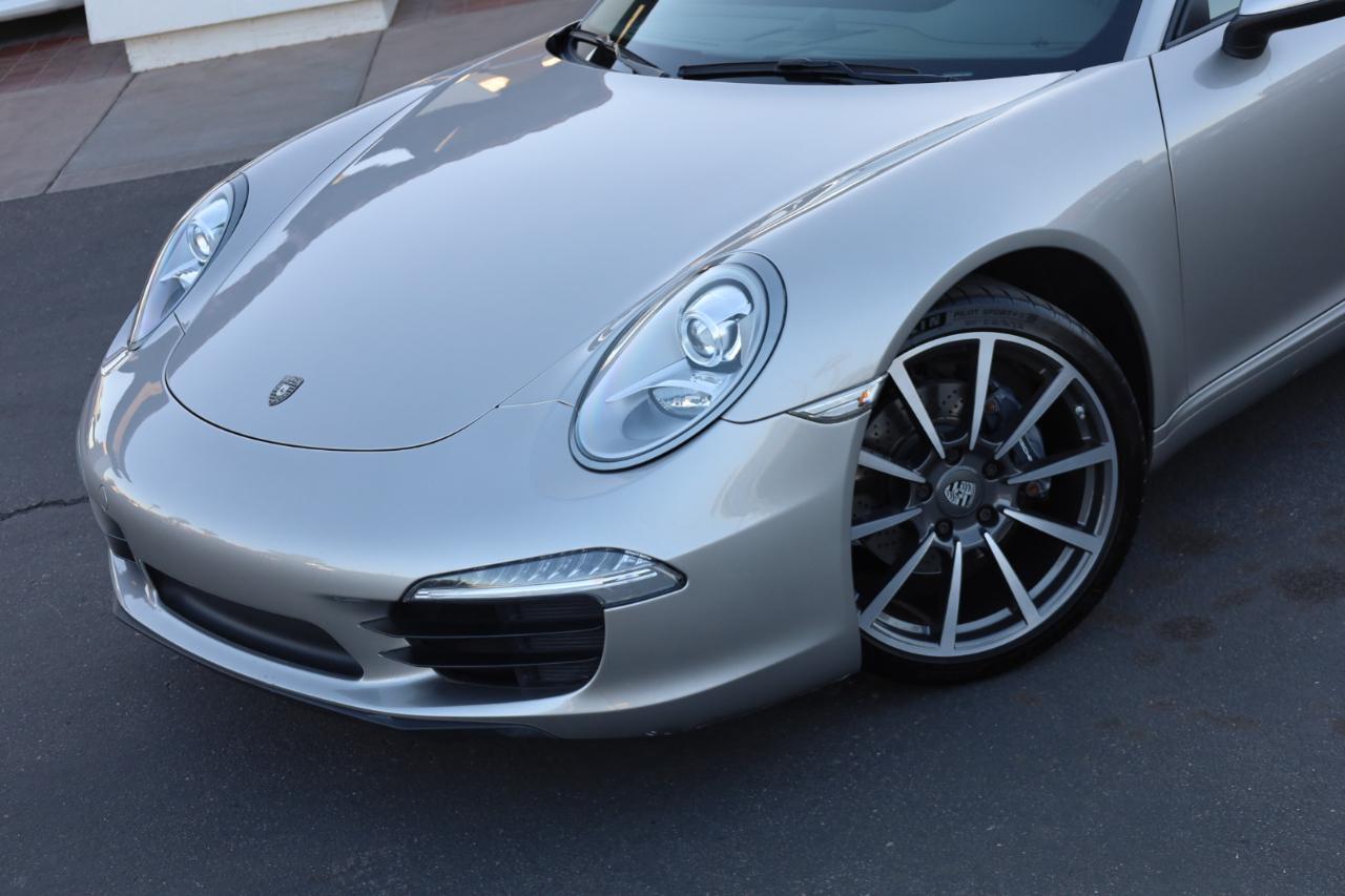 Porsche 911 Carrera Coupe 2013