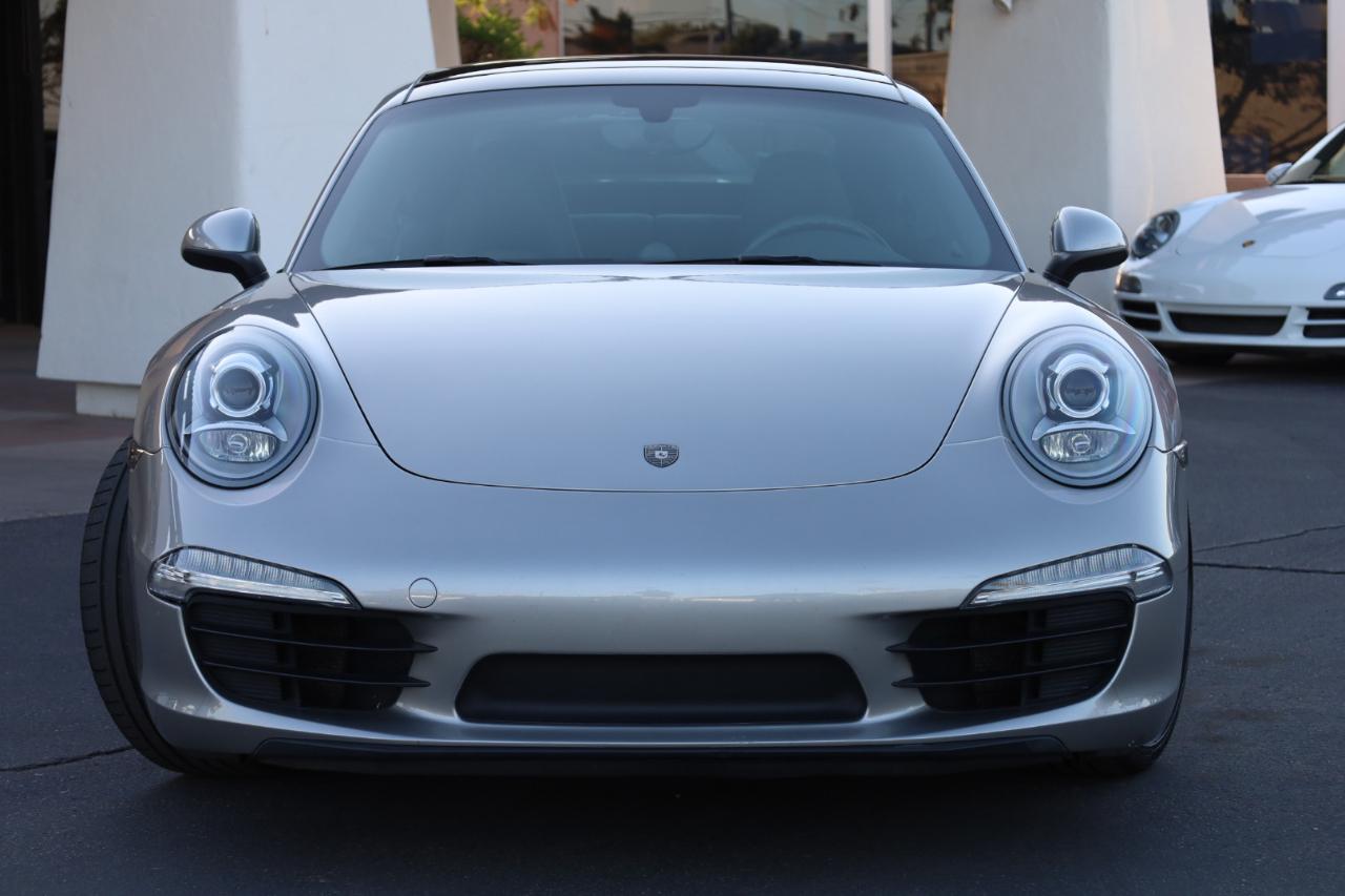 Porsche 911 Carrera Coupe 2013