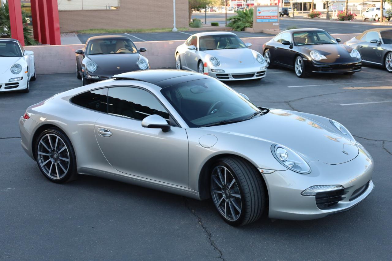 Porsche 911 Carrera Coupe 2013