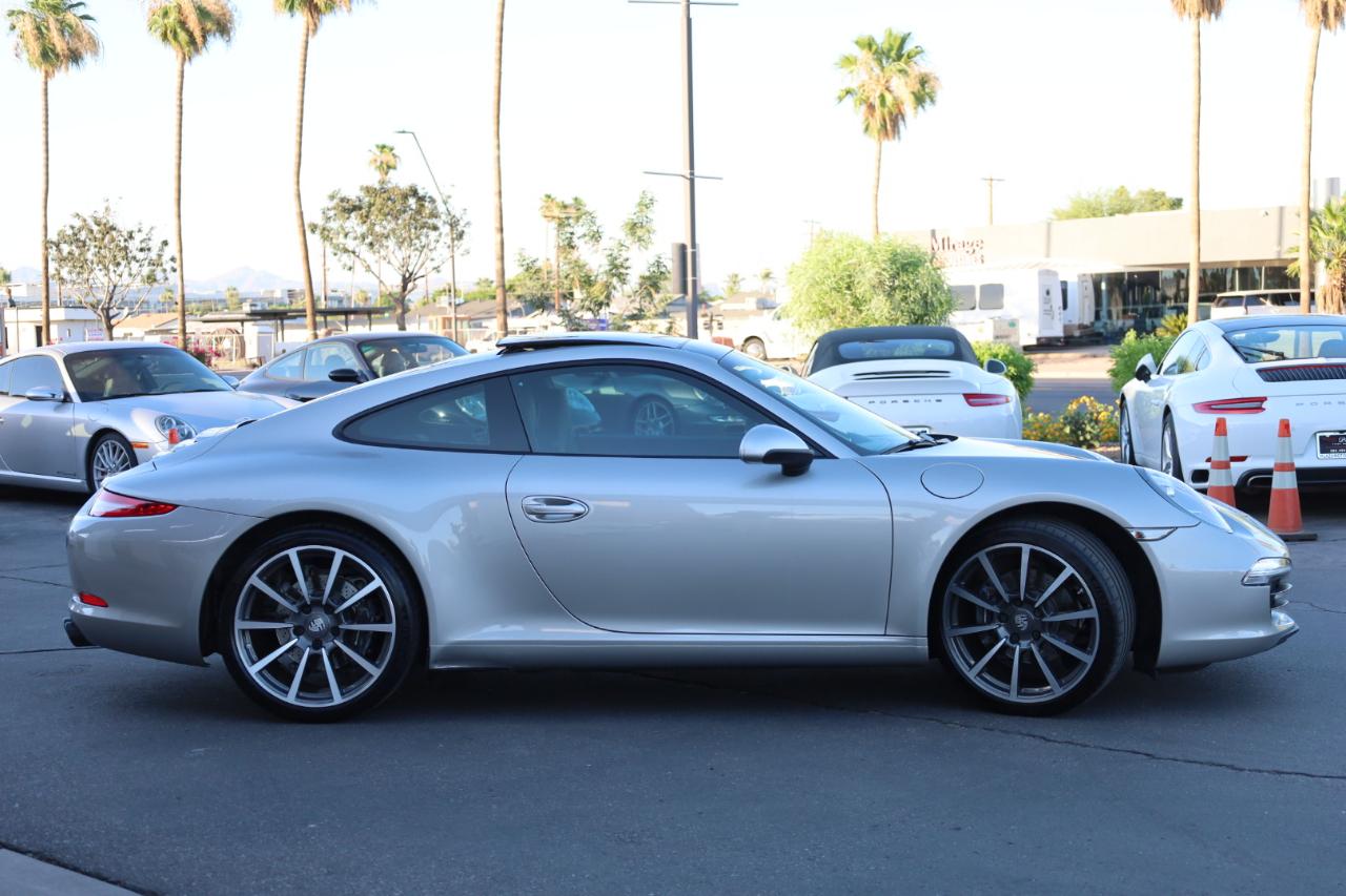 Porsche 911 Carrera Coupe 2013